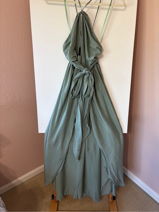 Hello Molly Dresses & Skirts - Hello Molly Over The Limit Sage Sparkle Maxi Dress 8 NWOT